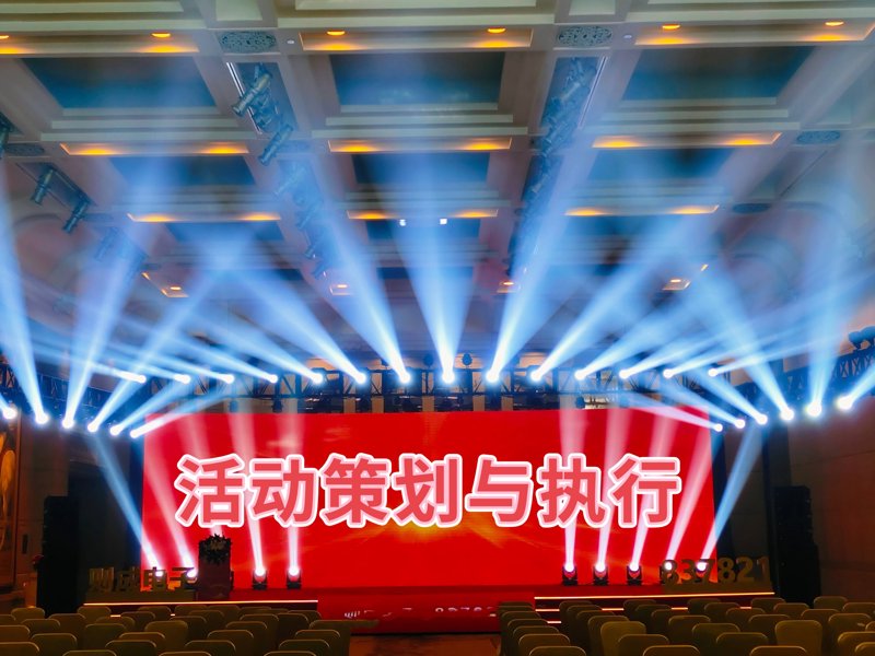 品牌营销推广：新科技与传统智慧的融合